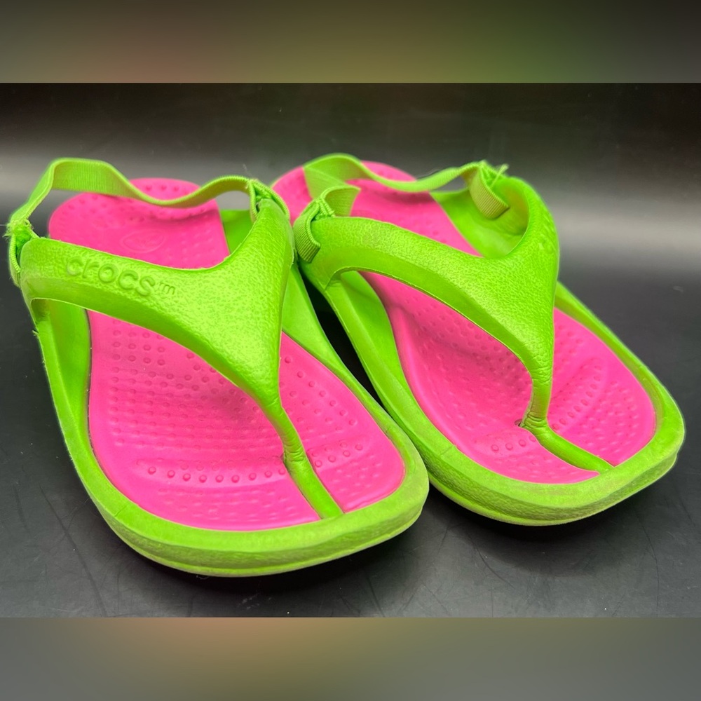 Crocs Green and Pink Sandals- 8/9,‎ Pre-Owned